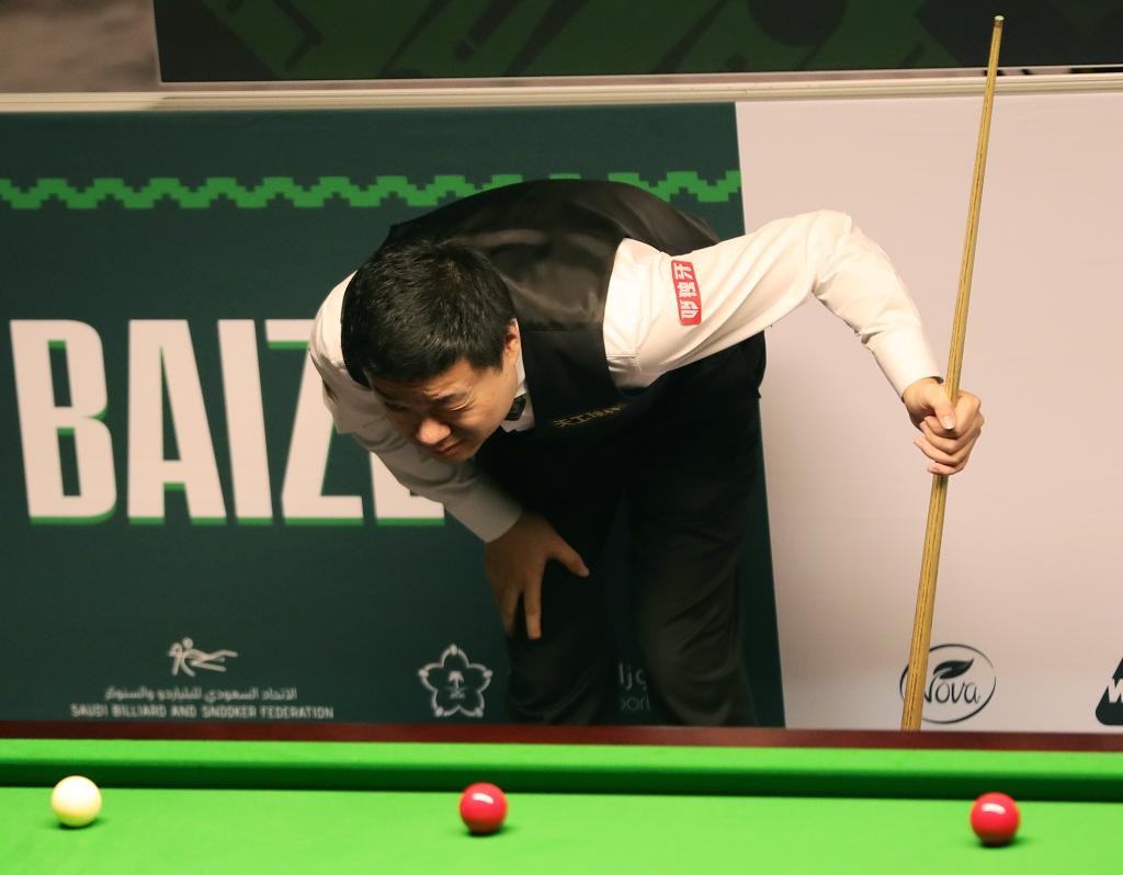 中场新星 中场新星