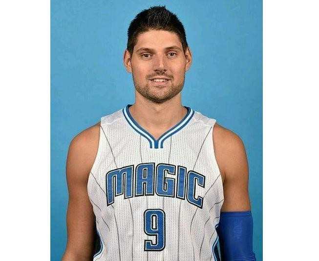 迷在虚拟世 迷在虚拟世