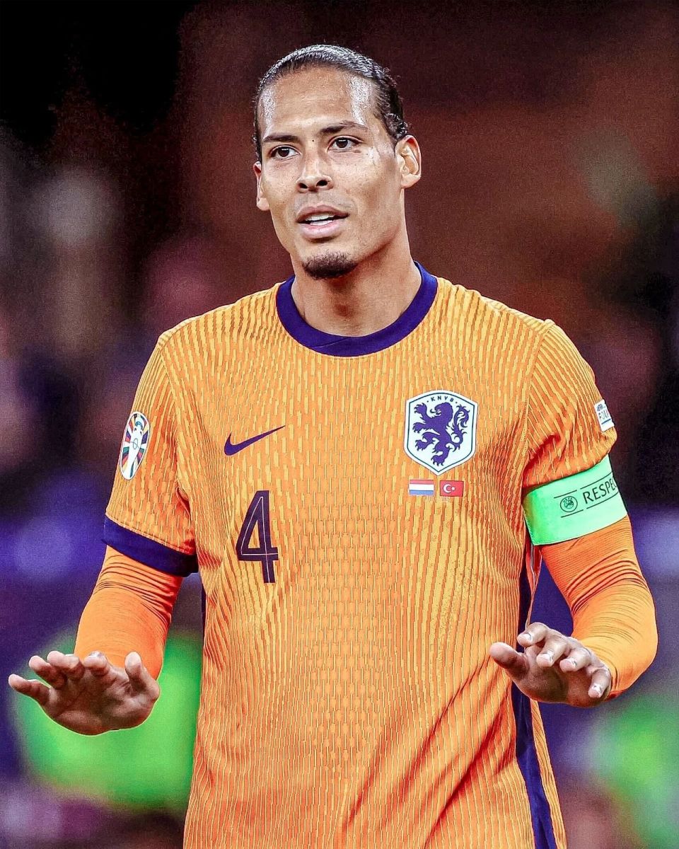 他在联盟中 他在联盟中