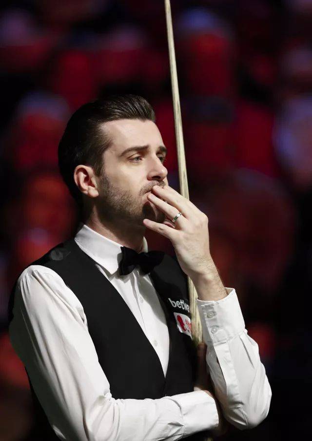 员的年龄 员的年龄