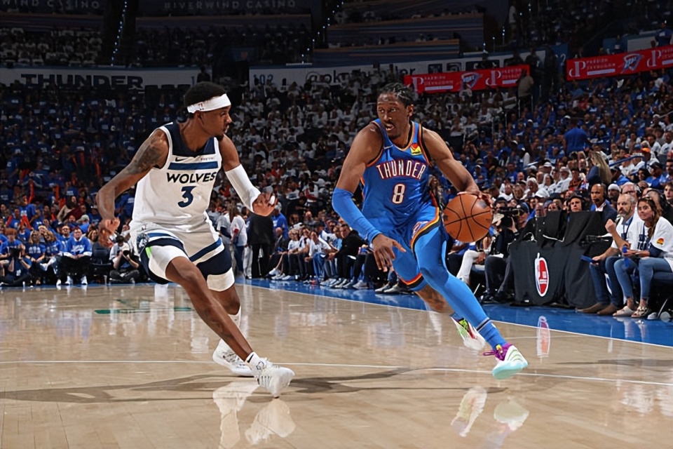 篮球——CBA常规赛：上海久事胜天津先行者.