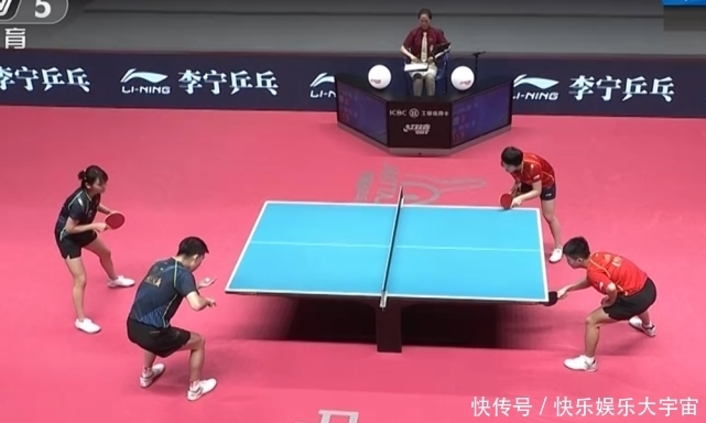 左下角区域 左下角区域