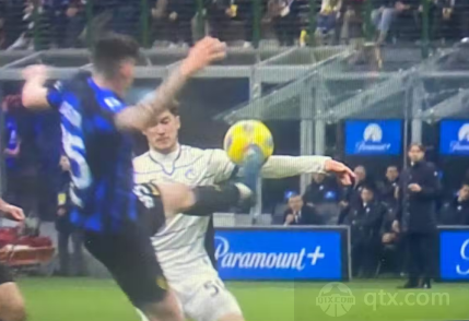 通过与泰国 通过与泰国