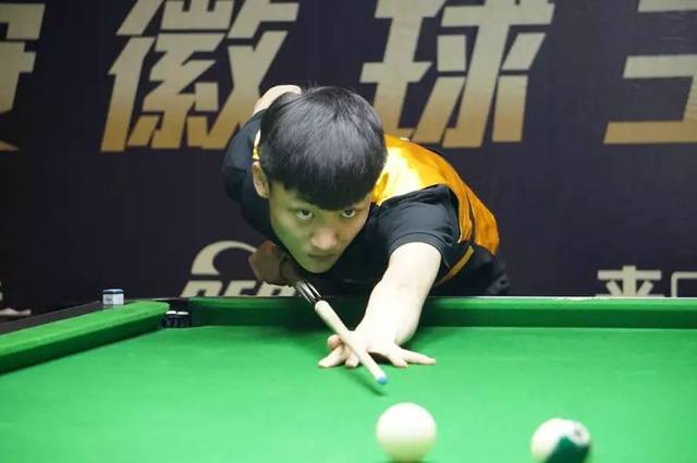 作为足球领 作为足球领