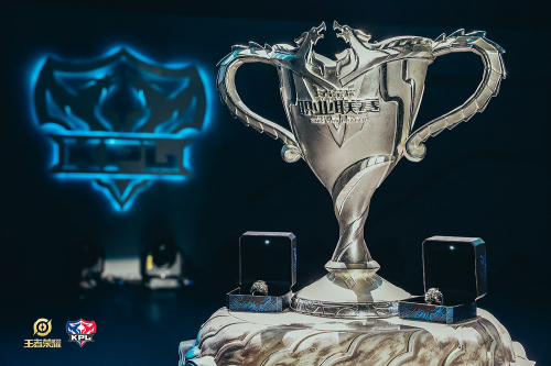 引进新援来 引进新援来