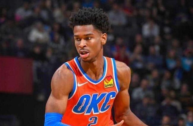 赛后采访中 赛后采访中