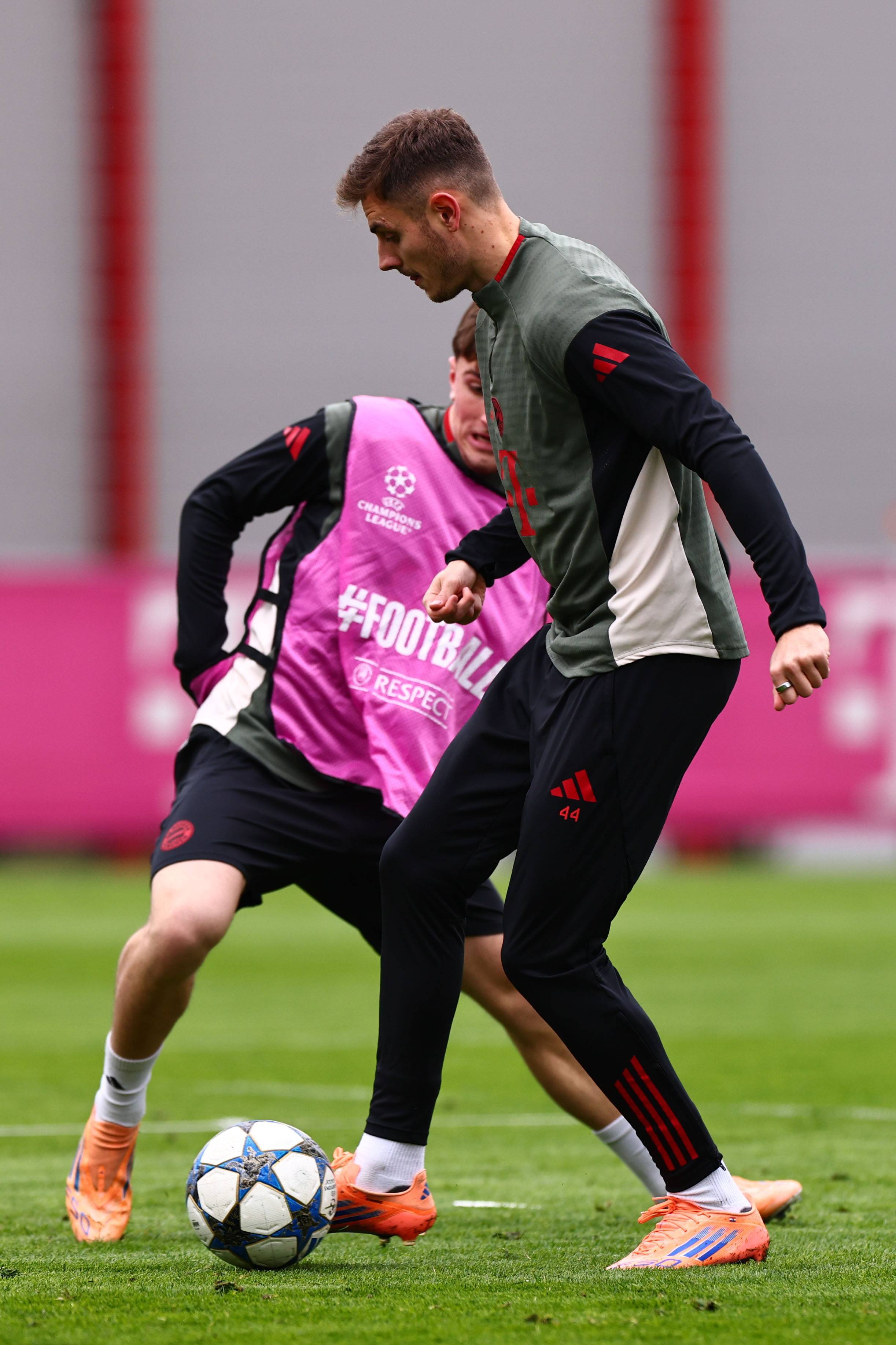 港口追逐 港口追逐